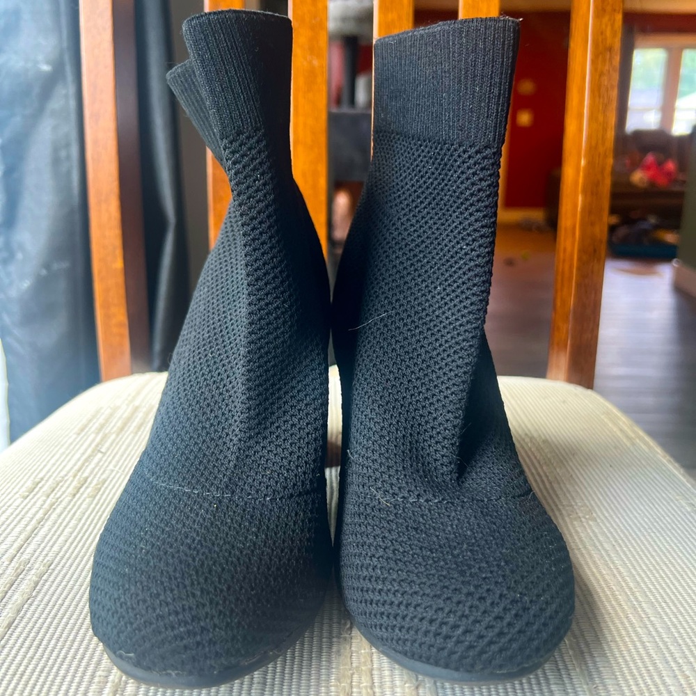 Seven Dials Size 8 Mesh Sock Ankle Boots
